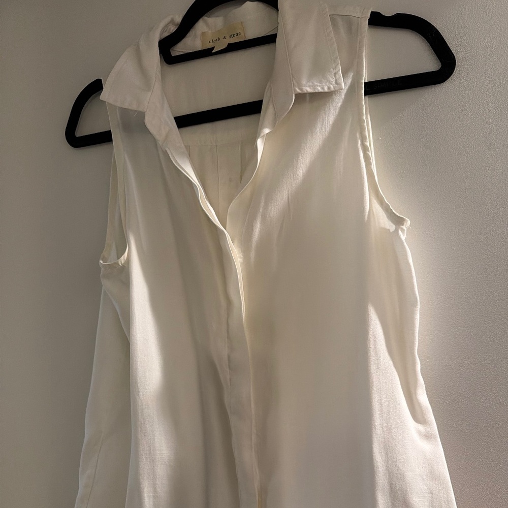 Women’s white tank top